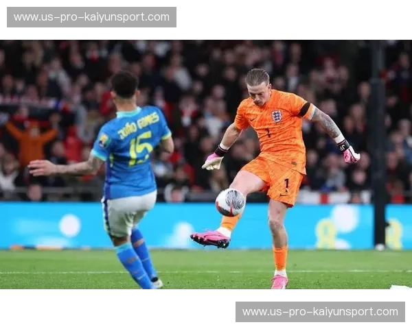 绿茵场上的桑巴与三狮：一场足以载入史册的世界杯对决